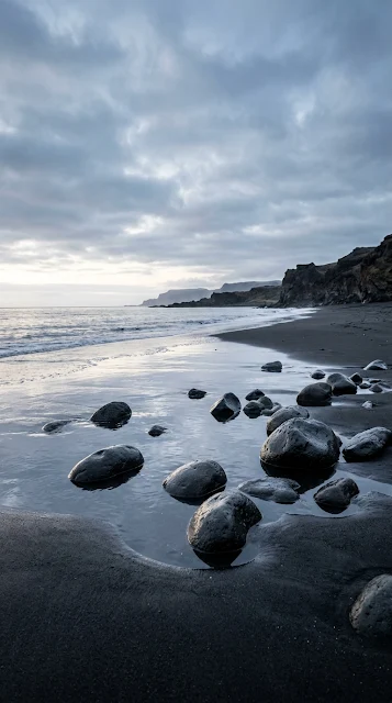 Black Sand Beach Volcanic Stones Dawn Wallpaper - Free 4K & 8K mobile Wallpaper