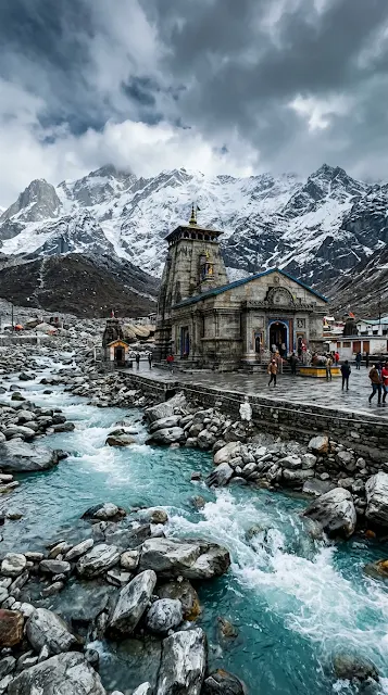 Kedarnath Temple in the Himalayas Beside a Rushing River - Free 4K & 8K mobile Wallpaper