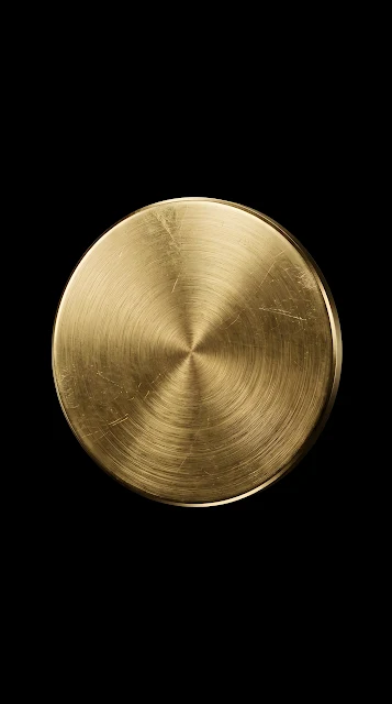 Minimalist Brushed Gold Circle Pure Black Background - Free mobile Wallpaper