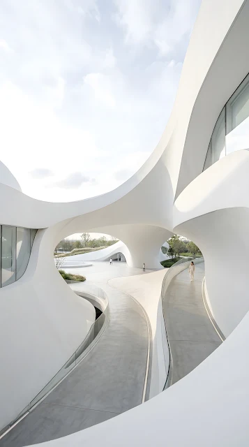 Minimalist White Curved Architecture with Soft Shadows - Free mobile Wallpaper