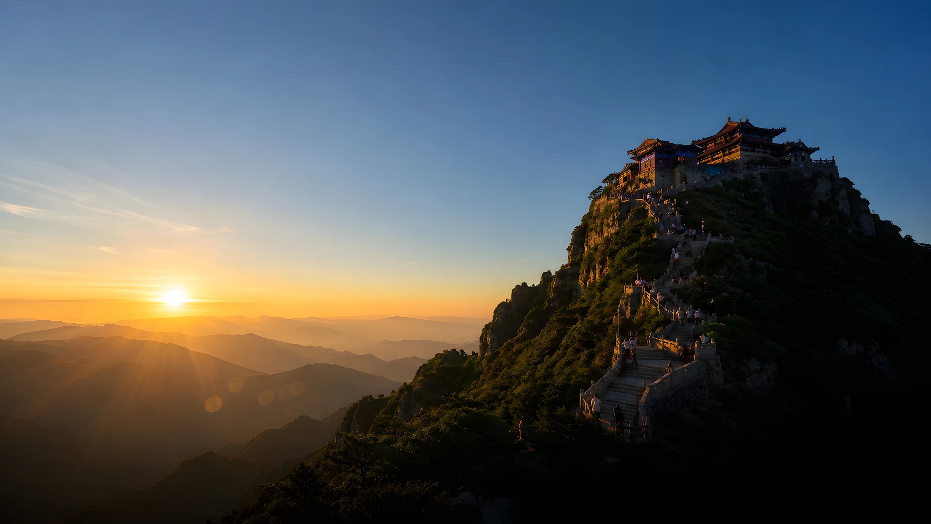 Mount Tai Summit Temple and Golden Sunrise - Free 4K desktop Wallpaper