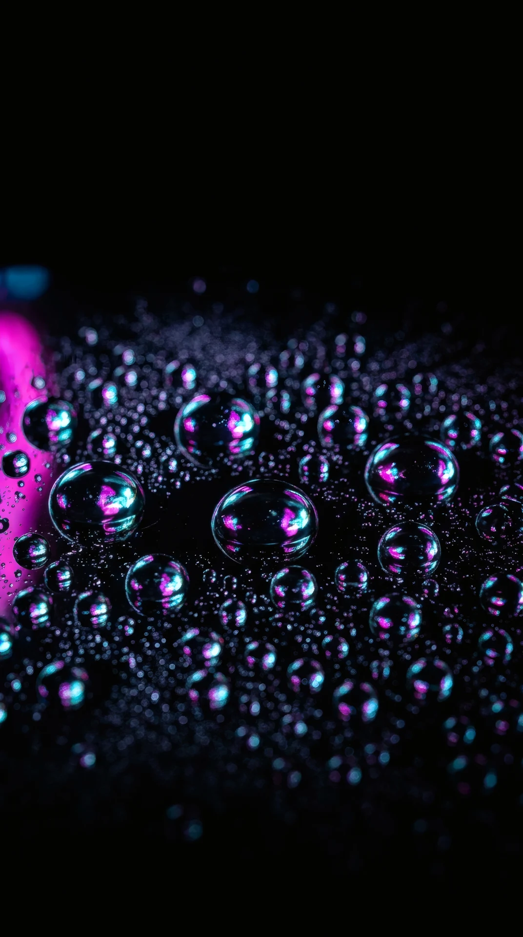 Obsidian Glass Rain Droplet Bokeh True Black AMOLED 4K Wallpaper - Free 4K mobile Wallpaper