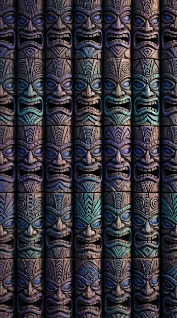 Symmetrical Pattern of Wood Carved Tiki Totem Masks - Free 4K & 8K mobile Wallpaper